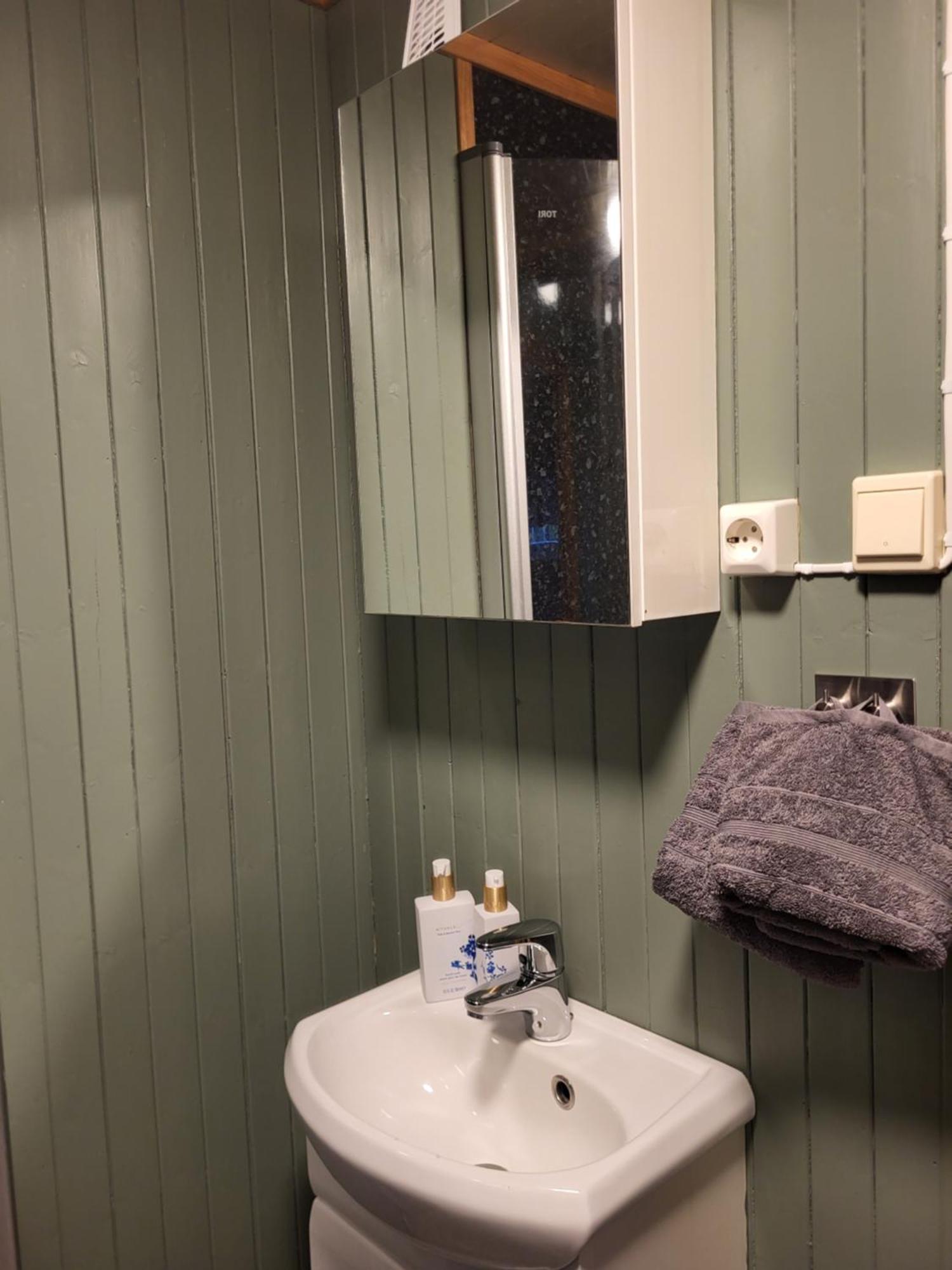 Koselig Studioleilighet I Svolvaer - Lofoten Ved Svolvaergeita, Djevelporten Exterior foto